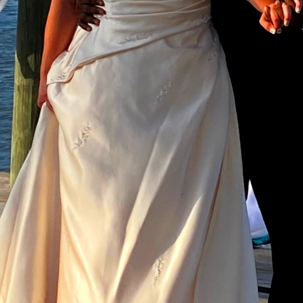 Wedding dress
